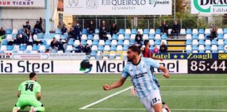 I biancorossi tentano l'affondo per la punta dell'Entella