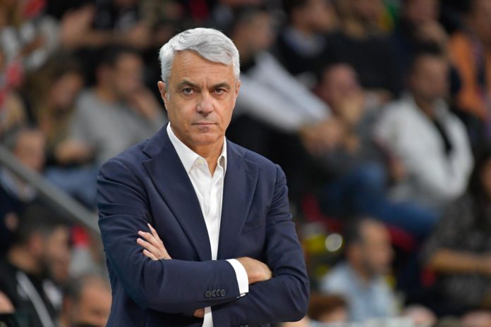 Il tecnico della Sir: 