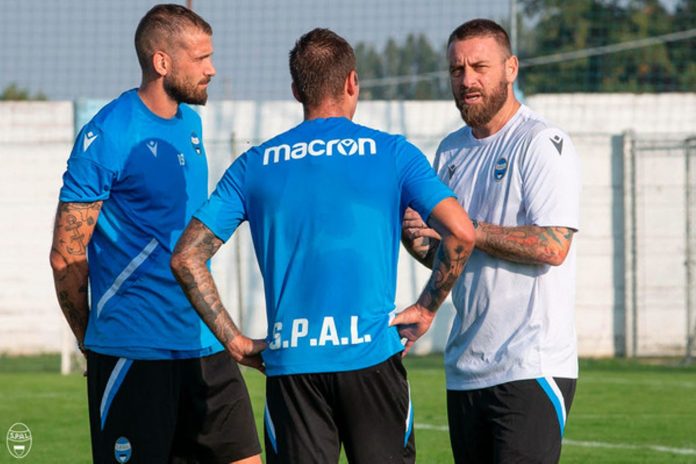 Ferraresi in difficoltà, ma occhio agli attaccanti... Precedenti a favore del Grifo, arbitra Gualtieri 