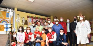 Una delegazione biancorossa ha fatto visita ai piccoli malati del reparto di oncoematologia pediatrica dell'Ospedale di Perugia