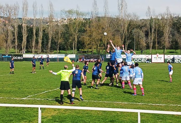 Primo tempo ok, ma nel secondo è monologo dei partenopei (14-32). Camuzzi: “Risultato inaccettabile, ora salvezza in pericolo”