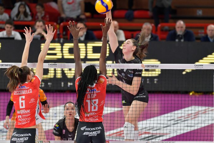 Perugia subisce la rimonta di Cuneo davanti al proprio pubblico