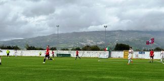 Un rigore di Novello decide il match in favore del Cosenza. Play-off lontani 