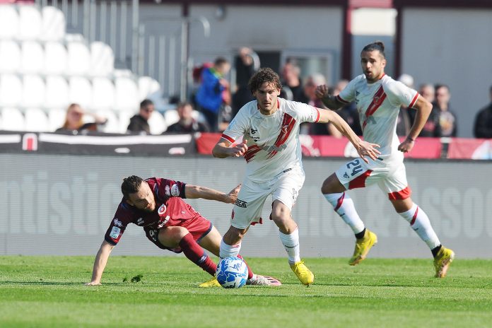 Alfonso; Dickmann, Arena, Dalle Mura, Tripaldelli; Contiliano, Prati, Maistro; Nainggolan; Moncini, La Mantia. All. Oddo