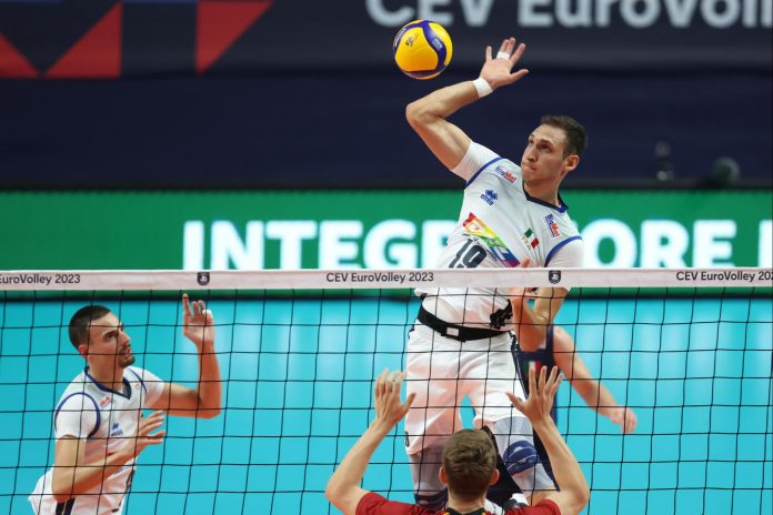 L'Italia di Giannelli e Russo, la Polonia di Leon e Semeniuk, la Slovenia di Ropret e l'Ucraina di Plontytskyi staccano il pass per la fase ad eliminazione diretta 