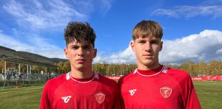 All'esordio in casa della Pianese, i biancorossi, sotto di tre gol dopo 19 minuti, impattano e portano a casa un punto. Gemello para un rigore allo scadere