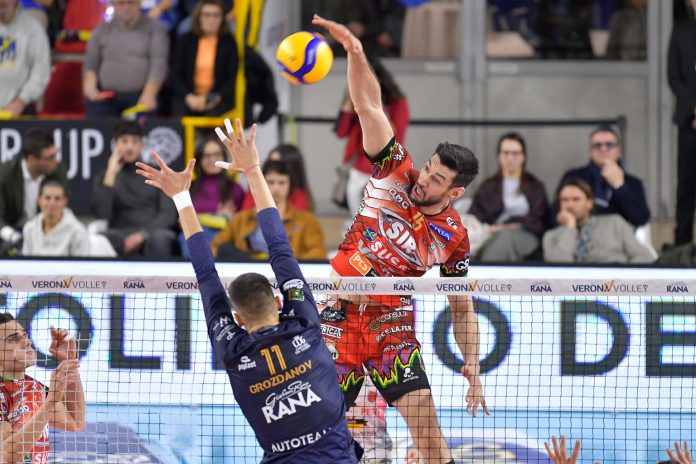 I Block Devils espugnano il Pala Agsm in tre set. L'MVP Plotnytskyi: 