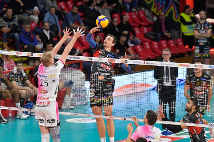 Vittoria rotonda in tre set per i Block Devils. Colaci: 
