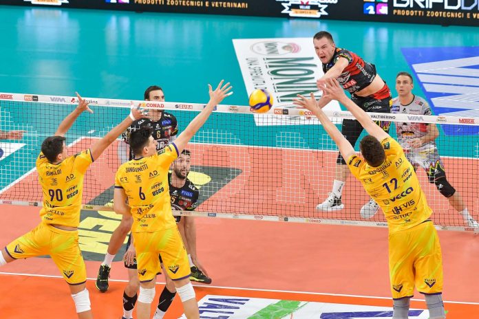 Perugia concede il primo set ma poi non lascia scampo ai canarini. L'Mvp Plotnytskyi: 