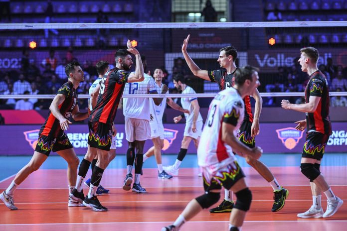 3-0 senza discussioni ai brasiliani dell'Itambè Minas. Venerdì in campo con gli indiani dell'Ahmedabad Defenders