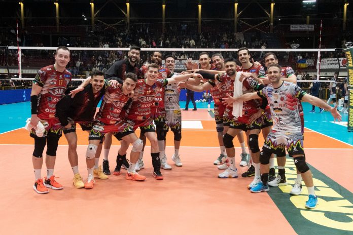 Rotondo 3 a 0 a Catania per gli uomini di Lorenzetti. Ora il quarto di Coppa Italia con Modena