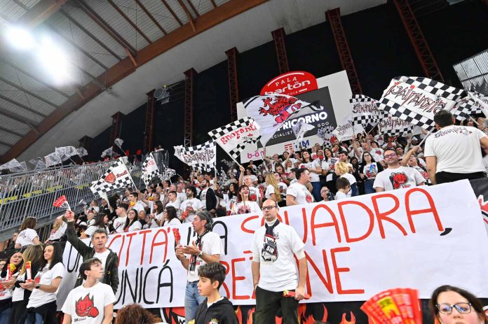 I ragazzi di Lorenzetti affrontano i marchigiani per il classico della Superlega