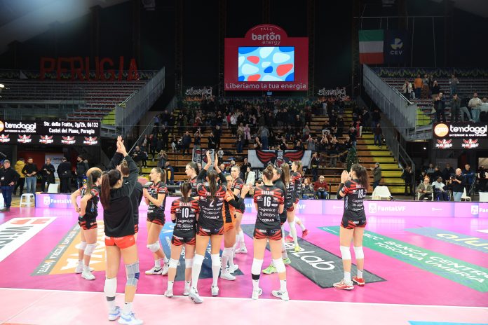 Settimana di lavoro pieno per la squadra di Giovi in vista di tre partite in sette giorni (Chieri, Pinerolo, Milano). Media spettatori: le Black Angels piacciono ai tifosi