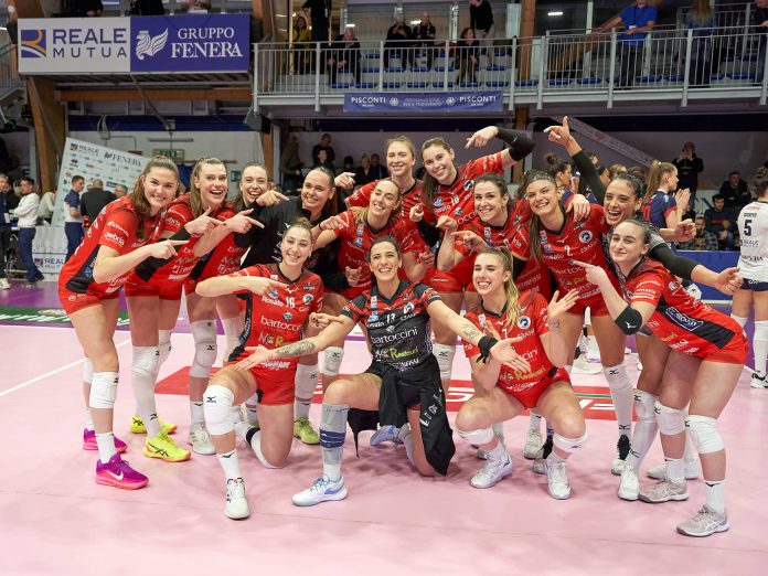 La Bartoccini MC Restauri gioca la più bella pallavolo della stagione e riporta tre punti d’oro da un campo difficile. L’MVP Nemeth: “Orgogliosa delle mie compagne”