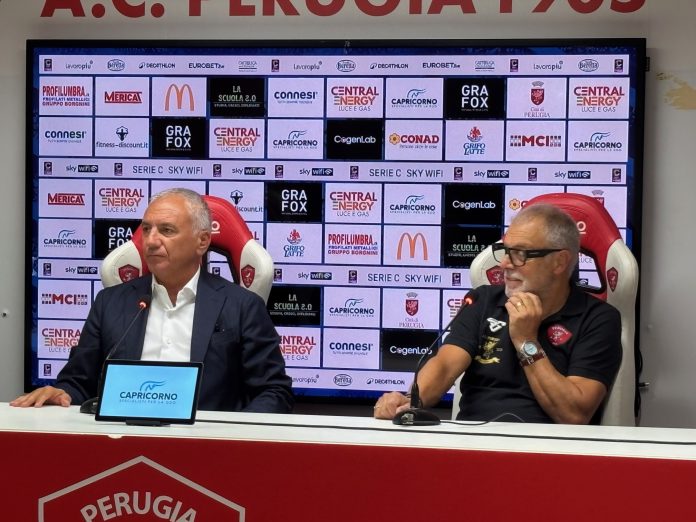 Il tecnico toscano si presenta in conferenza stampa: 